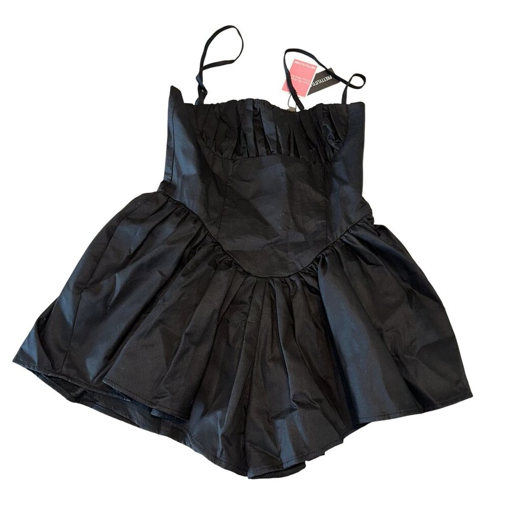 NWT PrettyLittleThing Black Woven Dipped Waist Strappy Romper Playsuit Women's 2
